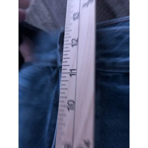 Old Navy Women's 18 Hi Rise Raw Hem Denim Blue Shorts - Picture 11 of 11